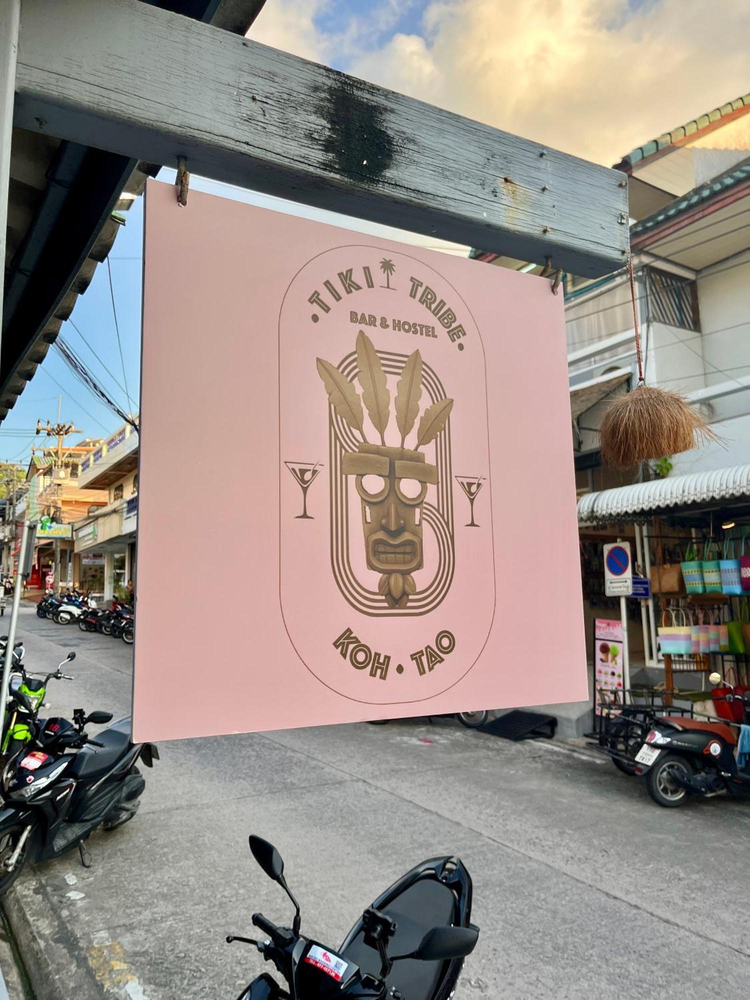 Tiki Tribe Bar & Hostel タオ島 エクステリア 写真